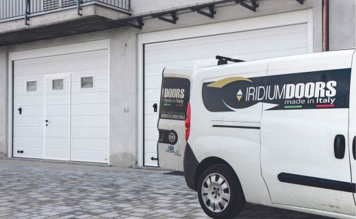 La Storia di un Portone e la Dedizione di IRIDIUM DOORS